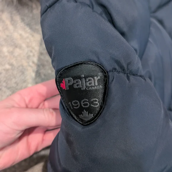 EUC Pajar Girls Navy Puffer Coat with Faux Fur Hood - Picture 8 of 10